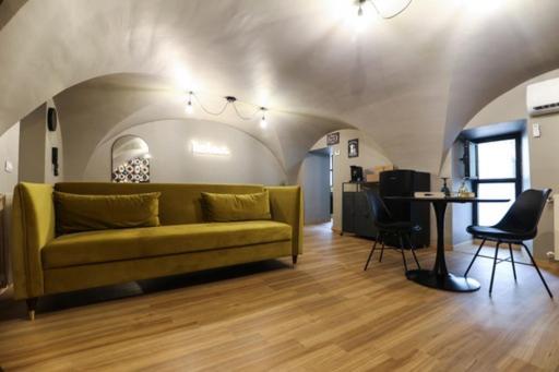 Loft Ateneo Бари Экстерьер фото
